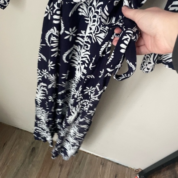 Zara Blue and White Floral Maxi Dress with Long Sleeves Size Small - Picture 5 of 9